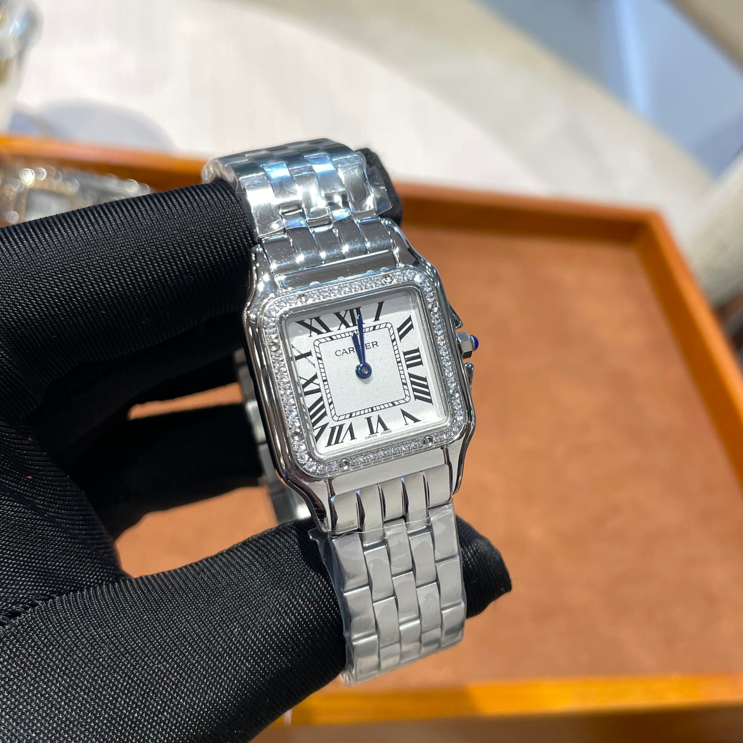 CRT Panther Silver Stone
